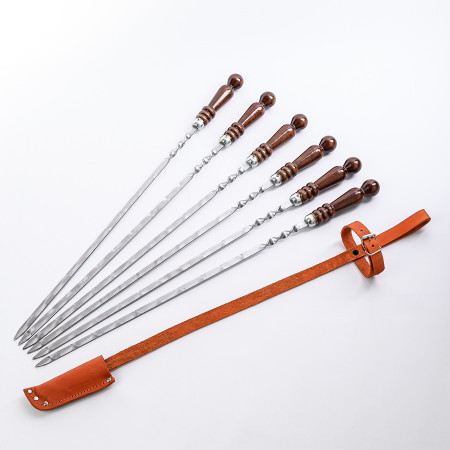 A set of skewers 670*12*3 mm in a leather quiver в Екатеринбурге